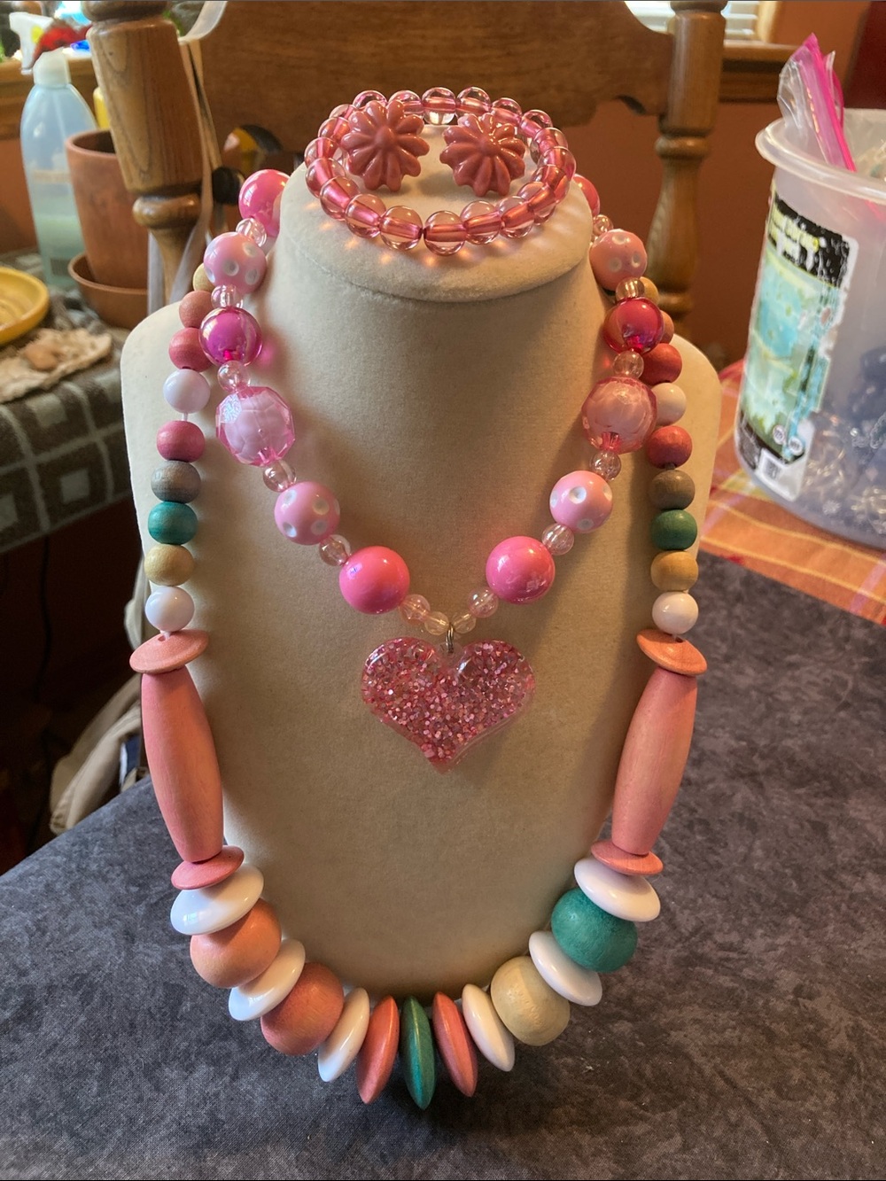 Pretty in Pink - 4 Piece Jewelry Set Necklaces Bracelet Earrings